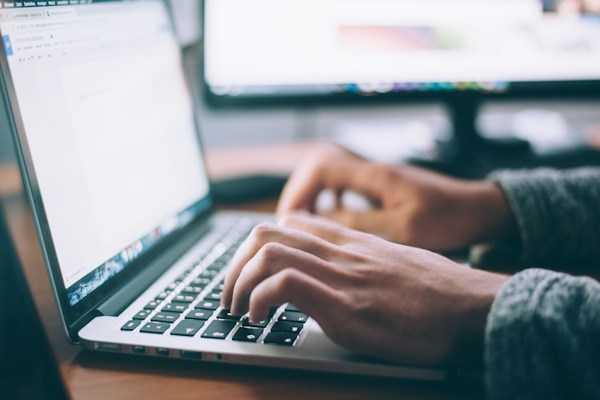 Cyberbezpieczeństwo w sieci - ochroń swoją stronę (i zyski)