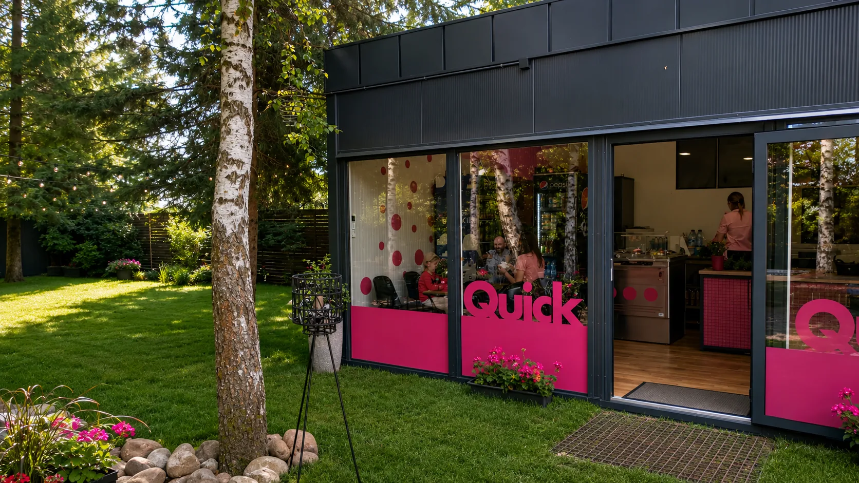 Budynek Quick Pizza & Bar z zewnątrz